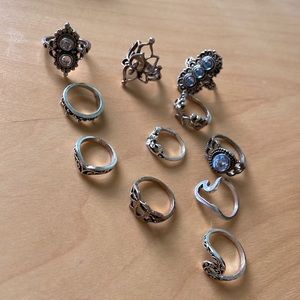 Bundle of misc sized rings